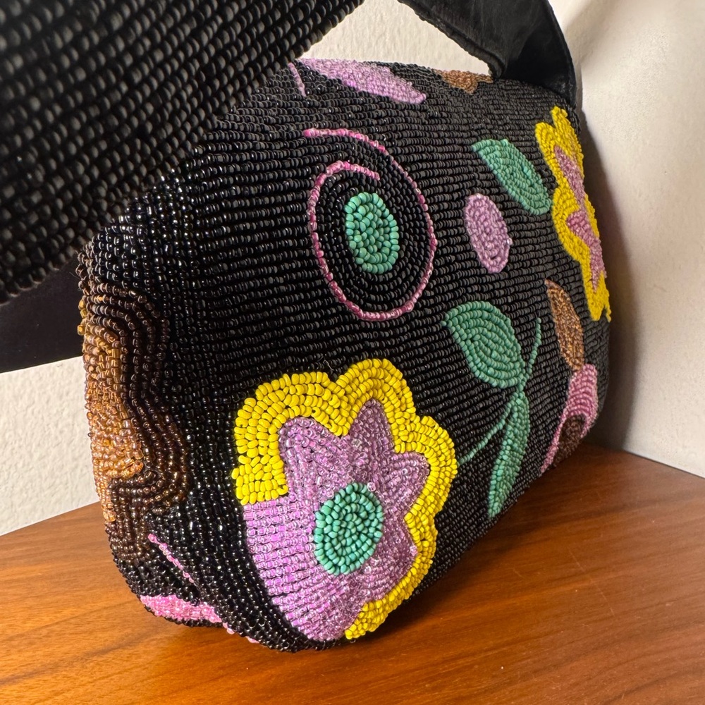 Vintage Another Y&S Original Beaded Flower Bag - Picture 7 of 10